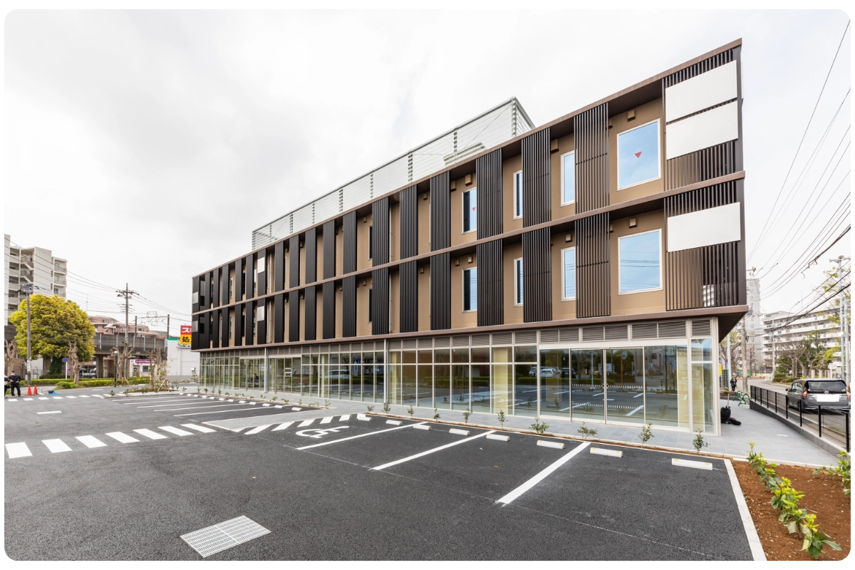 ユウセイモール外観3